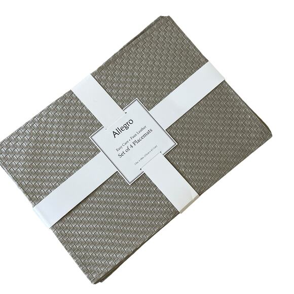Allegro Metallic Silver Faux Leather Placemats 13x18 Set of 4 Holiday Glam NEW - Picture 9 of 15